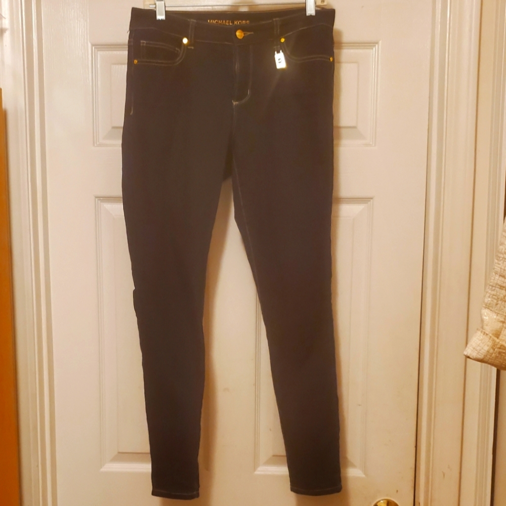 Michael Kors Dark Blue Skinny Jeans inseam 28. Waist to ankle 37. Waist 15